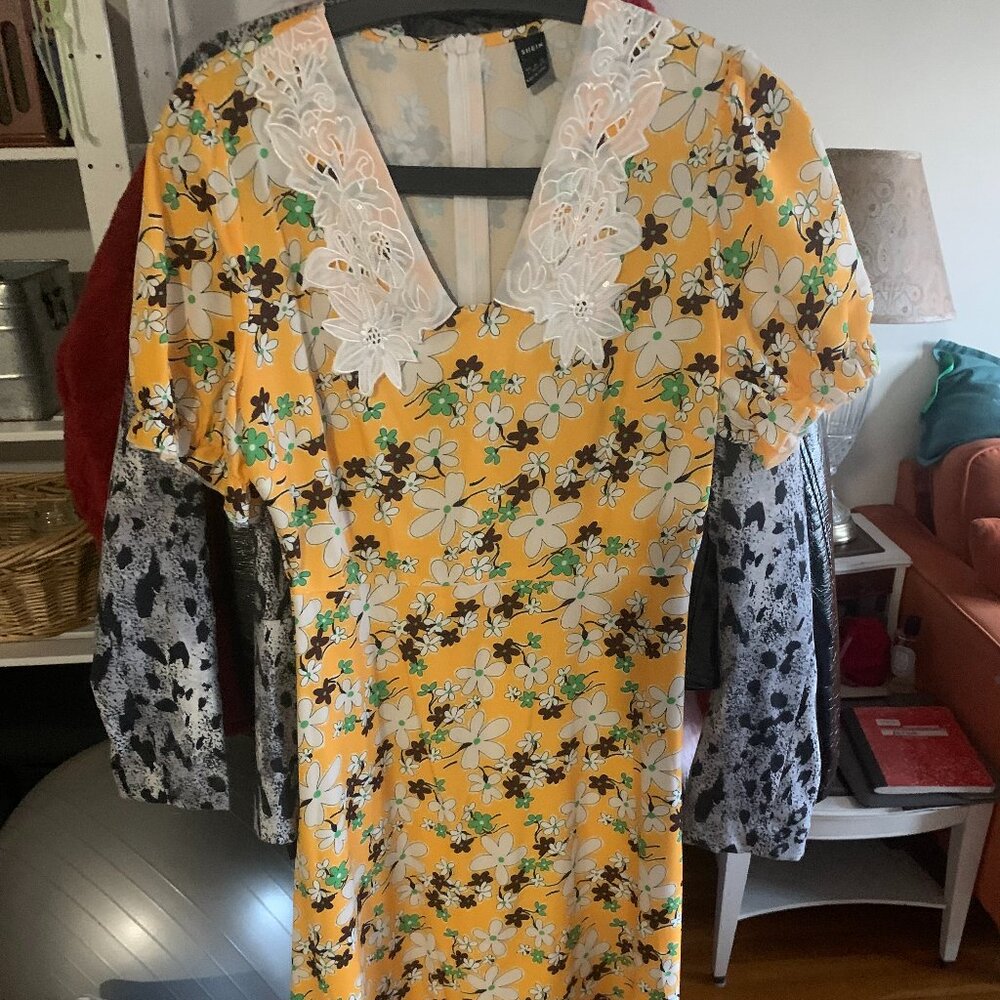 Retro style dress